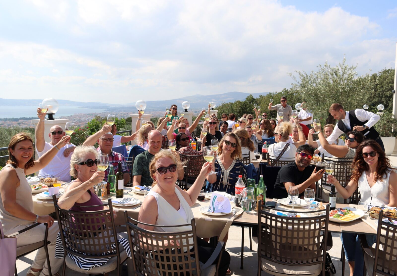 Groepsreis naar Split, Kroatië met een groot uitgebreid dine.